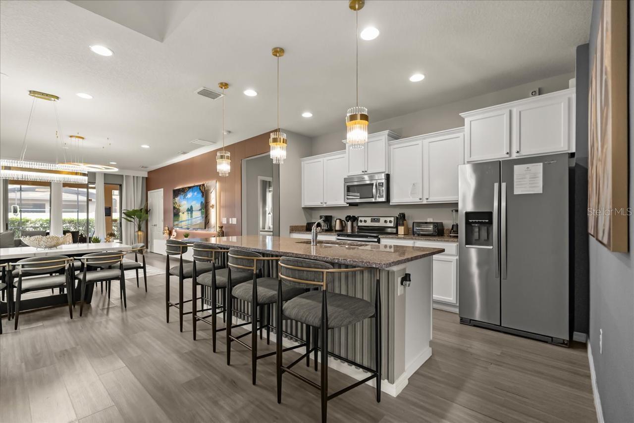 WINDSOR AT WESTSIDE PH 1 PB 23 PG 112-118 LOT 100 - Residential