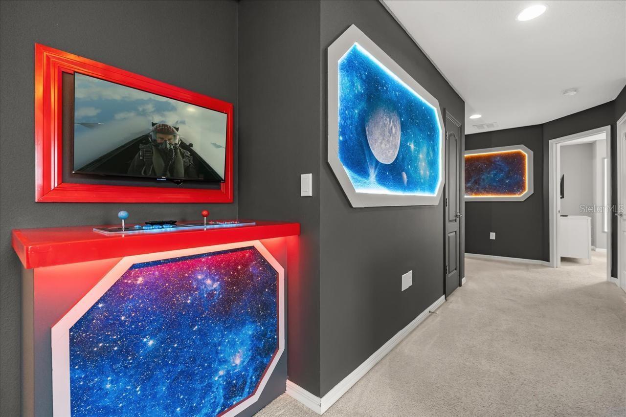 WINDSOR AT WESTSIDE PH 1 PB 23 PG 112-118 LOT 100 - Residential