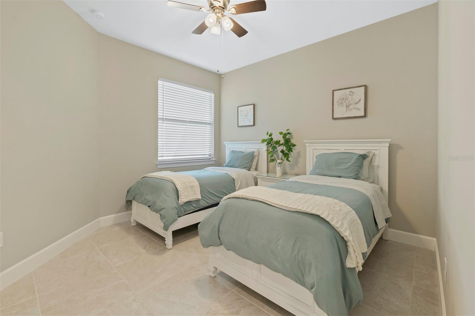 TALON PRESERVE PH 1A 1B & 1C - Residential Lease