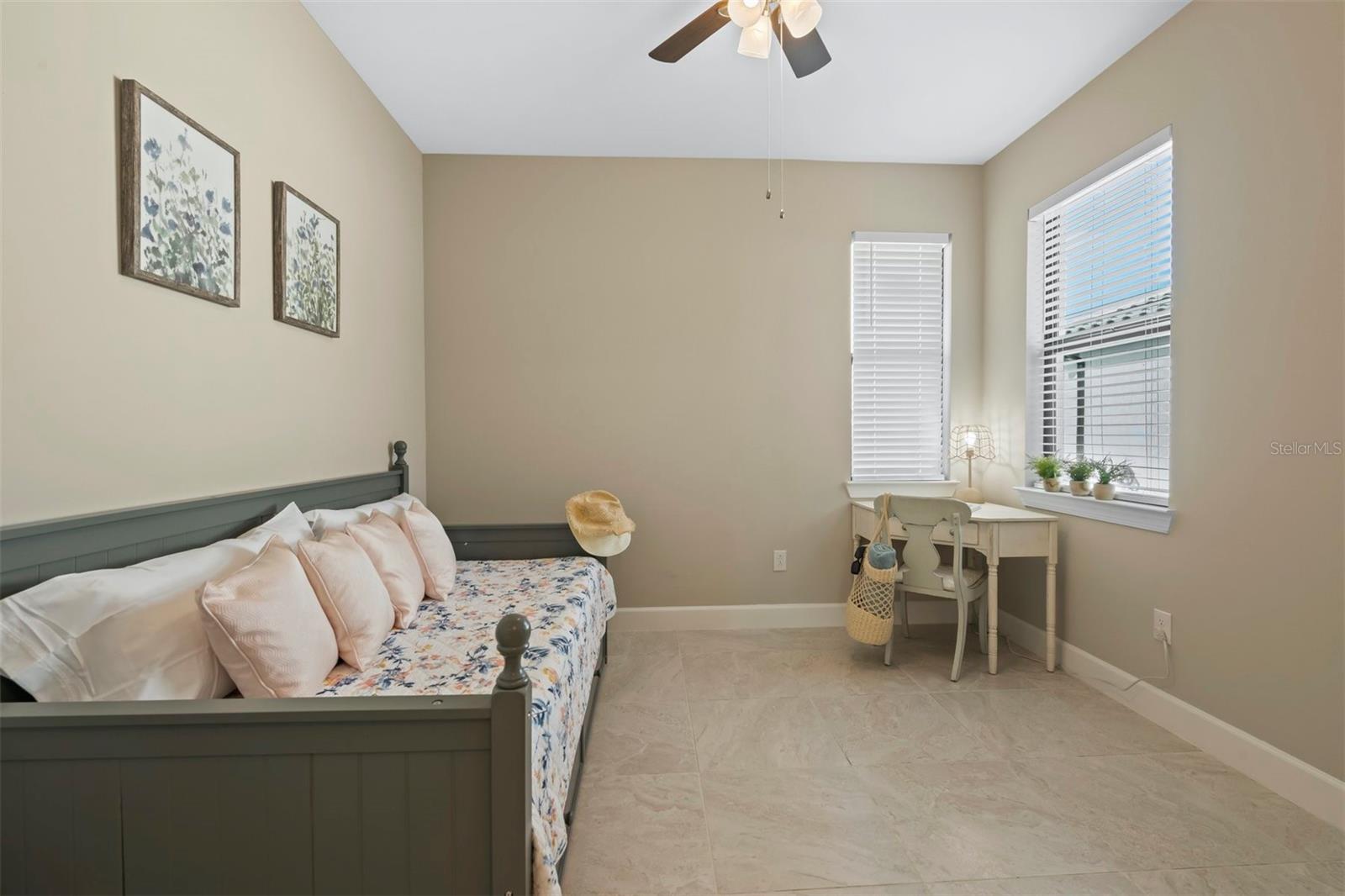 TALON PRESERVE PH 1A 1B & 1C - Residential Lease