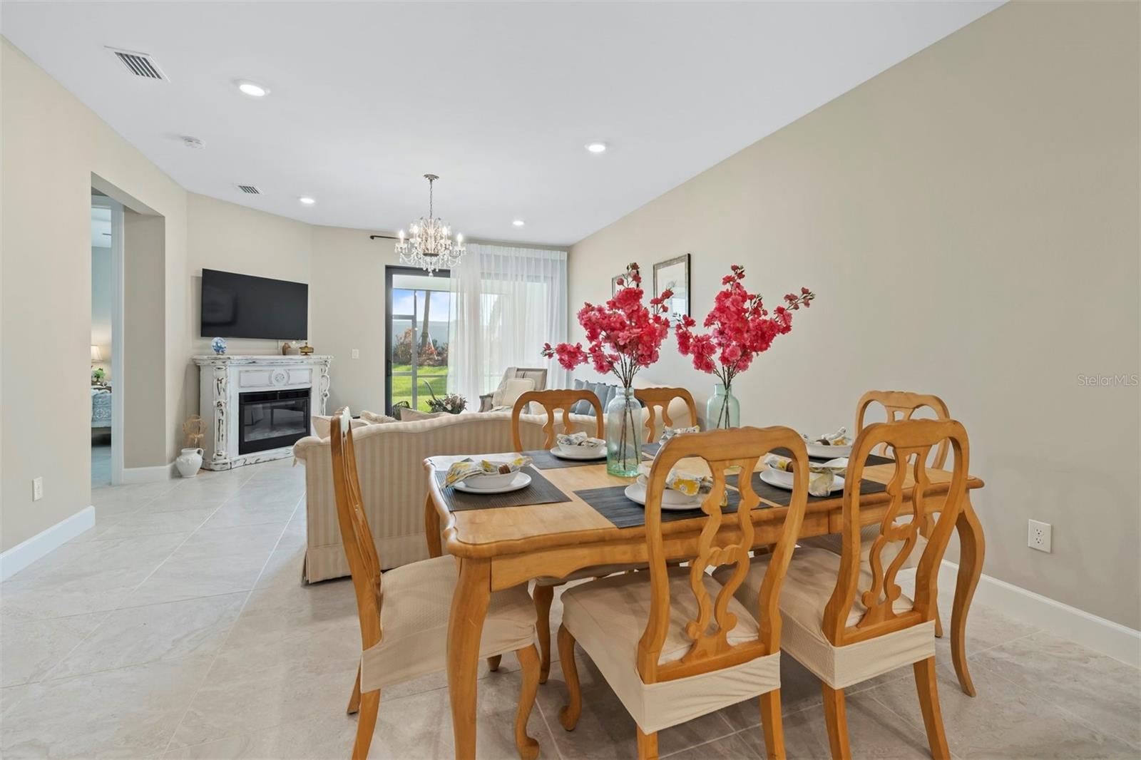 TALON PRESERVE PH 1A 1B & 1C - Residential Lease