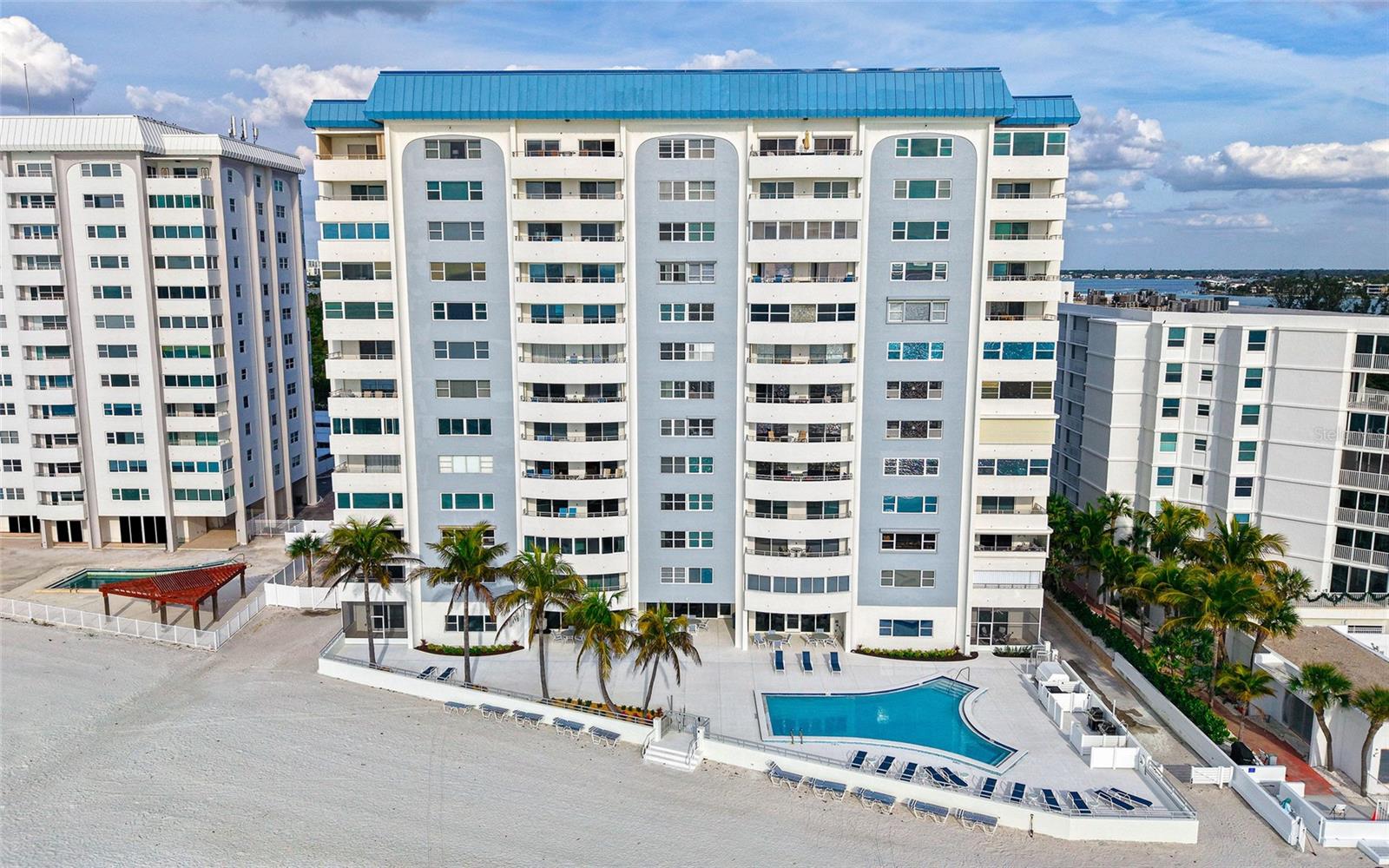 KEY TOWER SOUTH - Residential