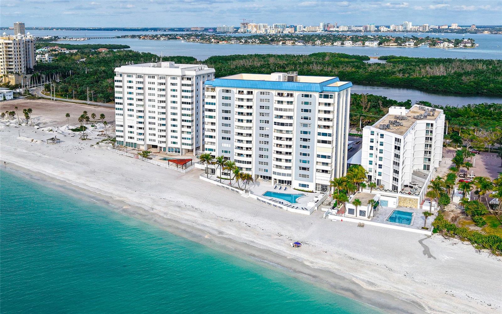 KEY TOWER SOUTH - Residential