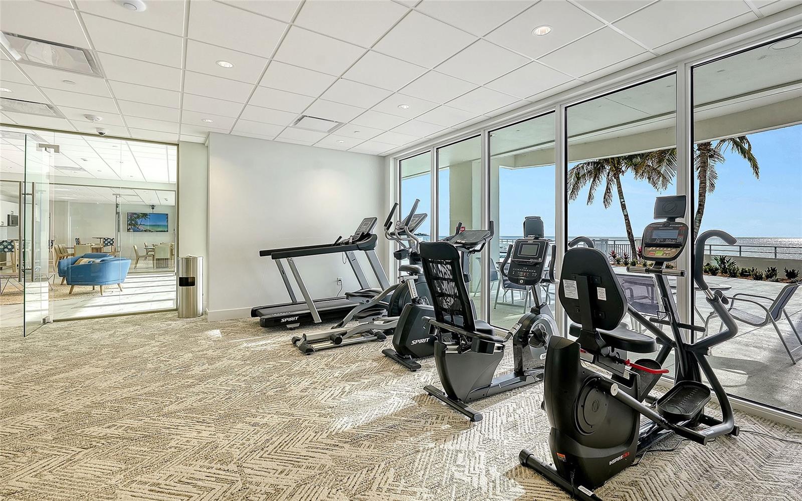 KEY TOWER SOUTH - Residential