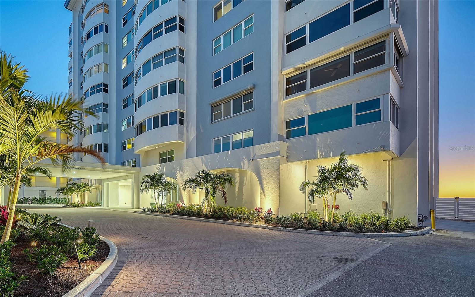 KEY TOWER SOUTH - Residential