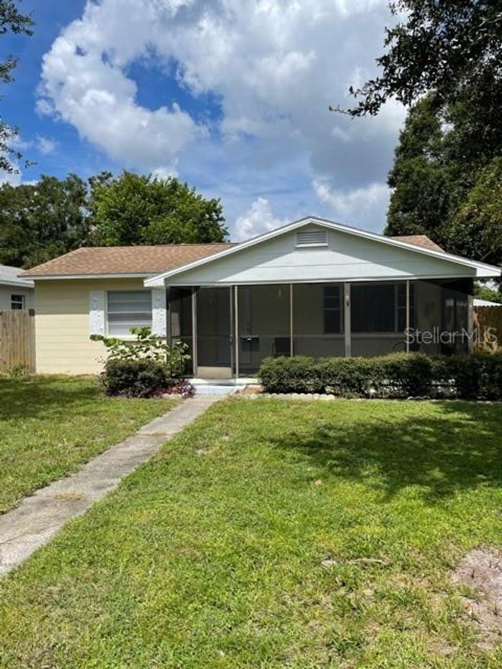 Photo of 4083 30th Avenue N, St Petersburg, FL 33713 (MLS # TB8488985)