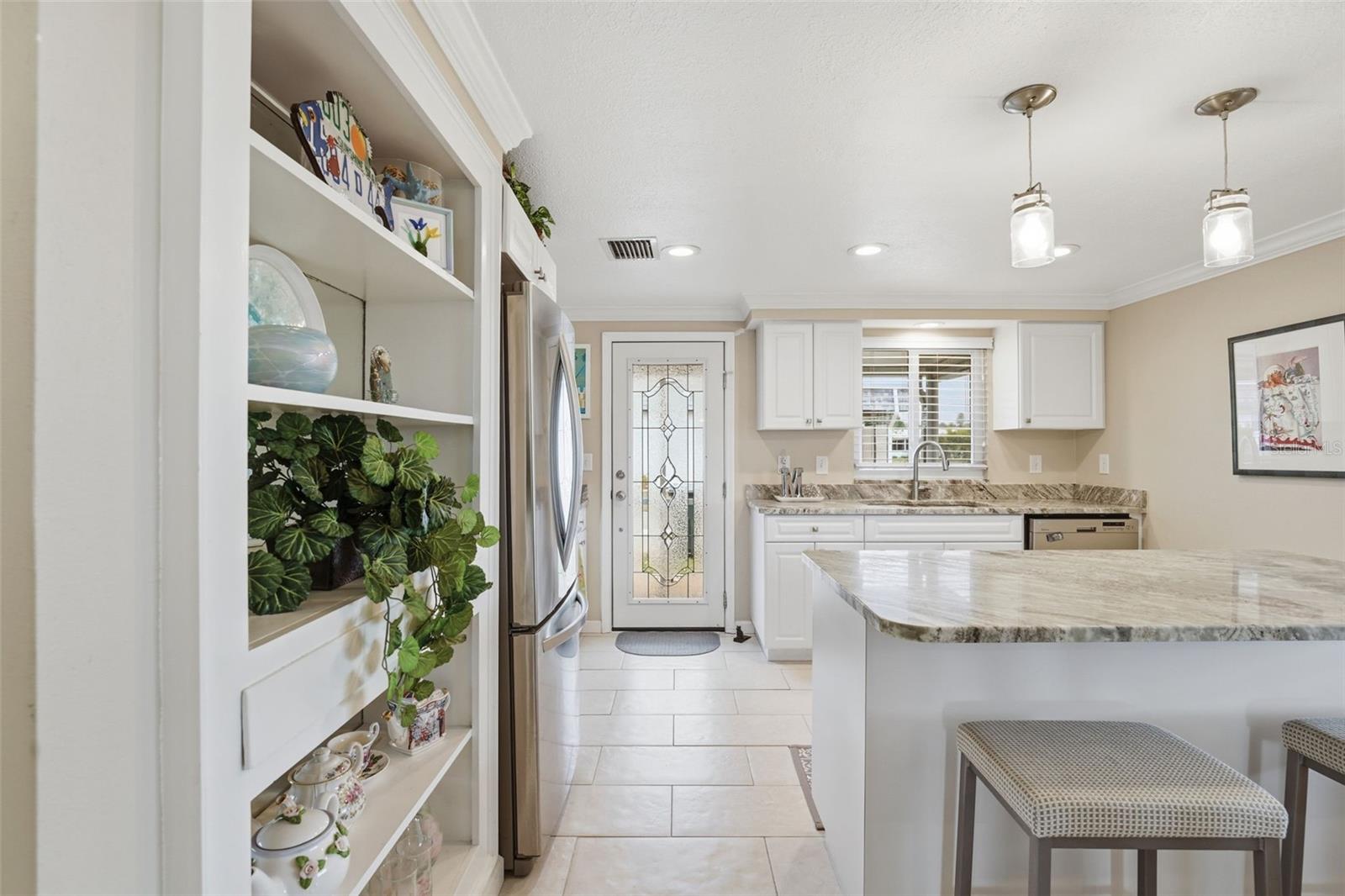 CIRCLE WOODS OF VENICE 2 - Residential