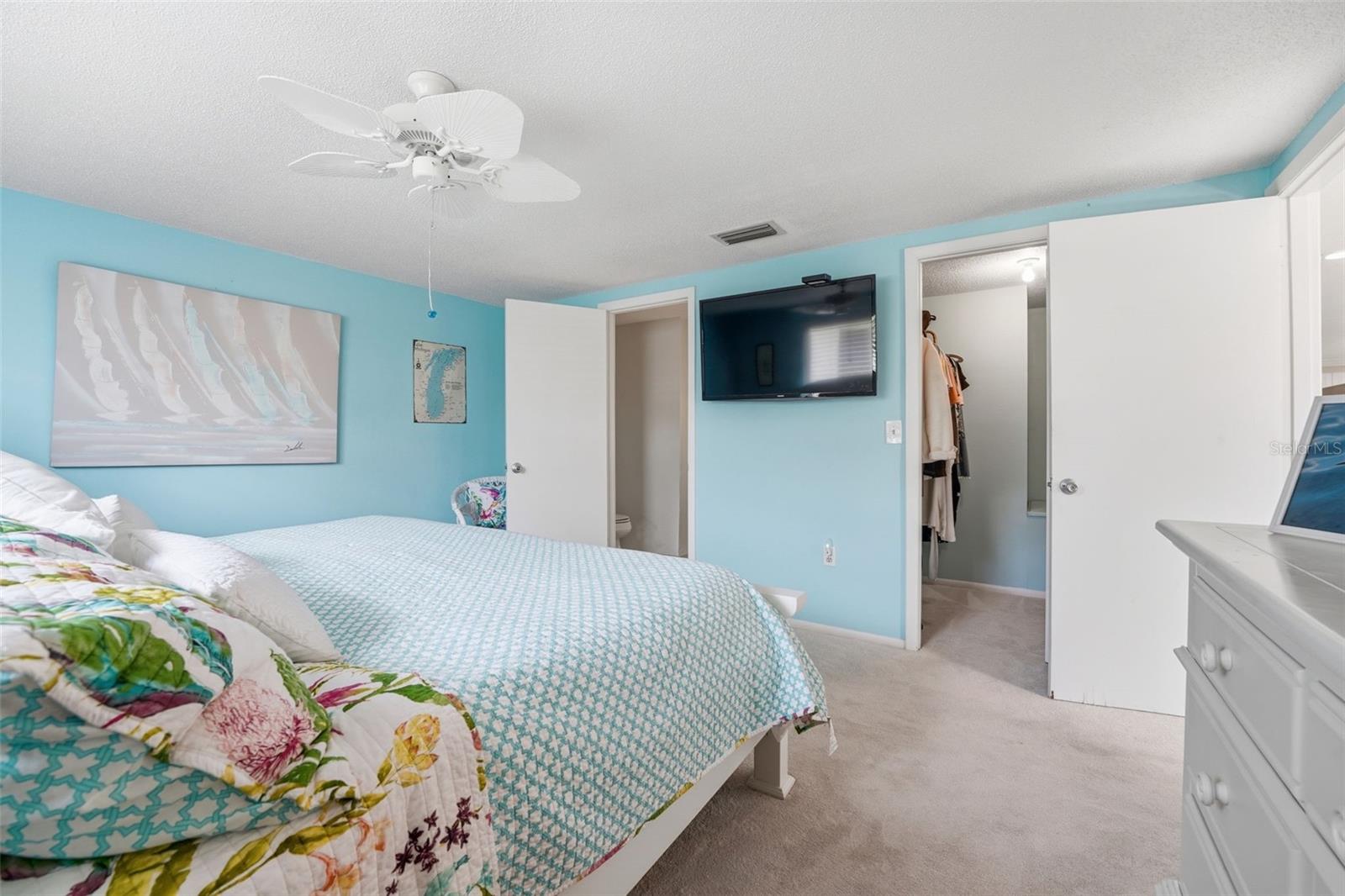 CIRCLE WOODS OF VENICE 2 - Residential