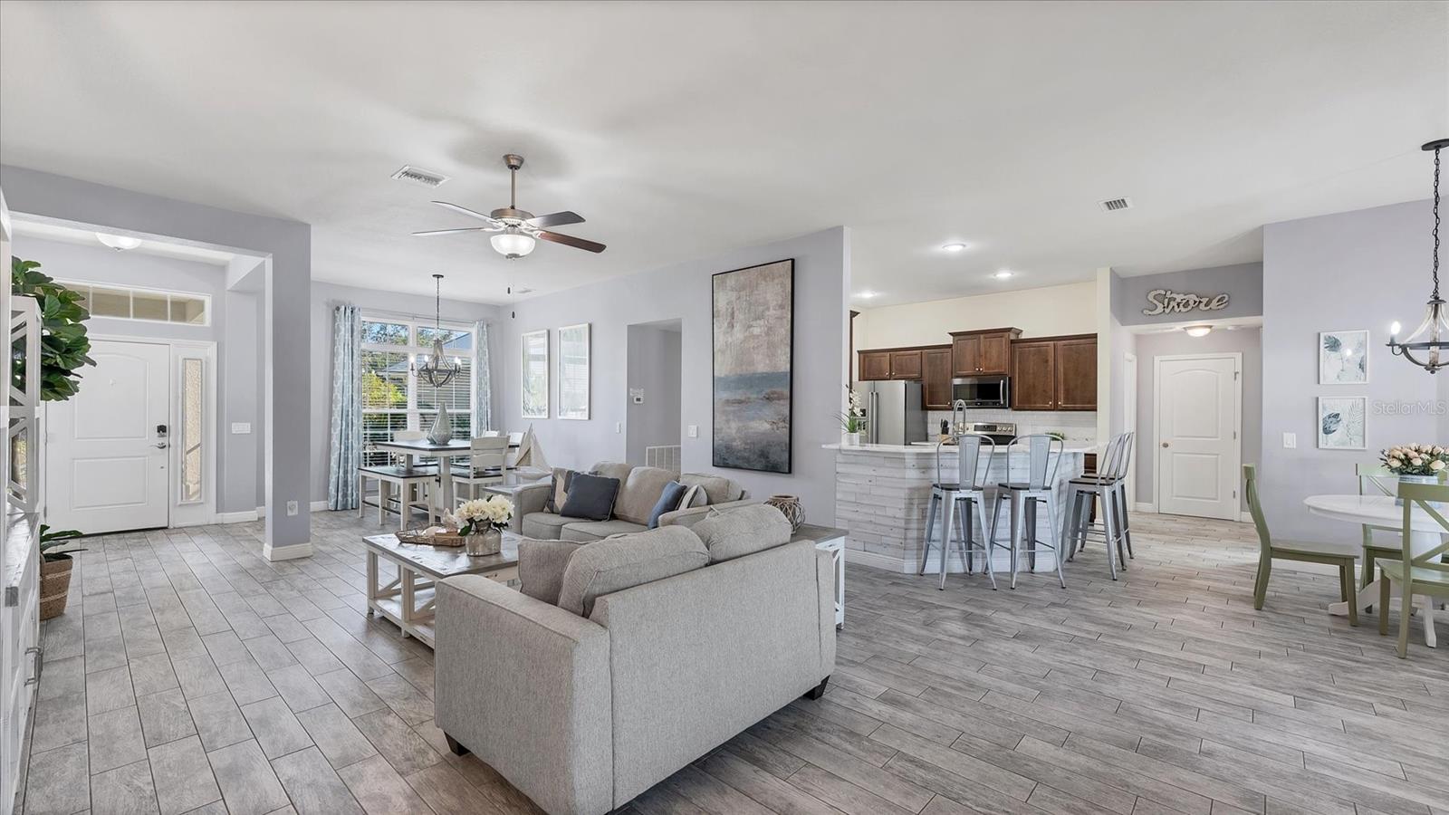 SOUTH GULF COVE - Residential