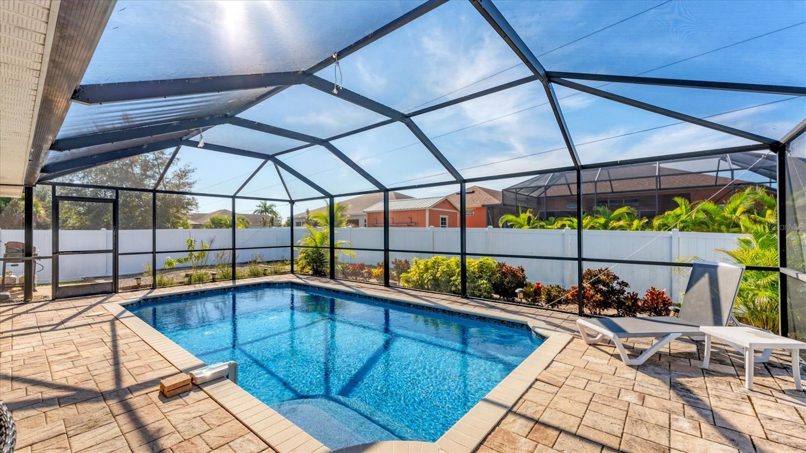 SOUTH GULF COVE - Residential