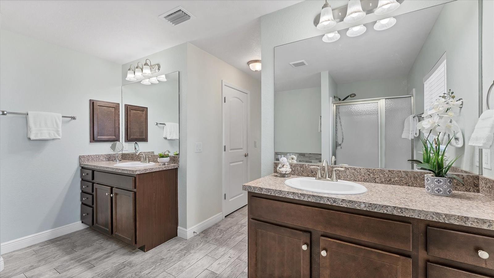 SOUTH GULF COVE - Residential