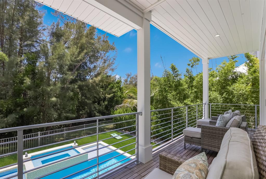 LONGBEACH ON LONGBOAT KEY - Residential