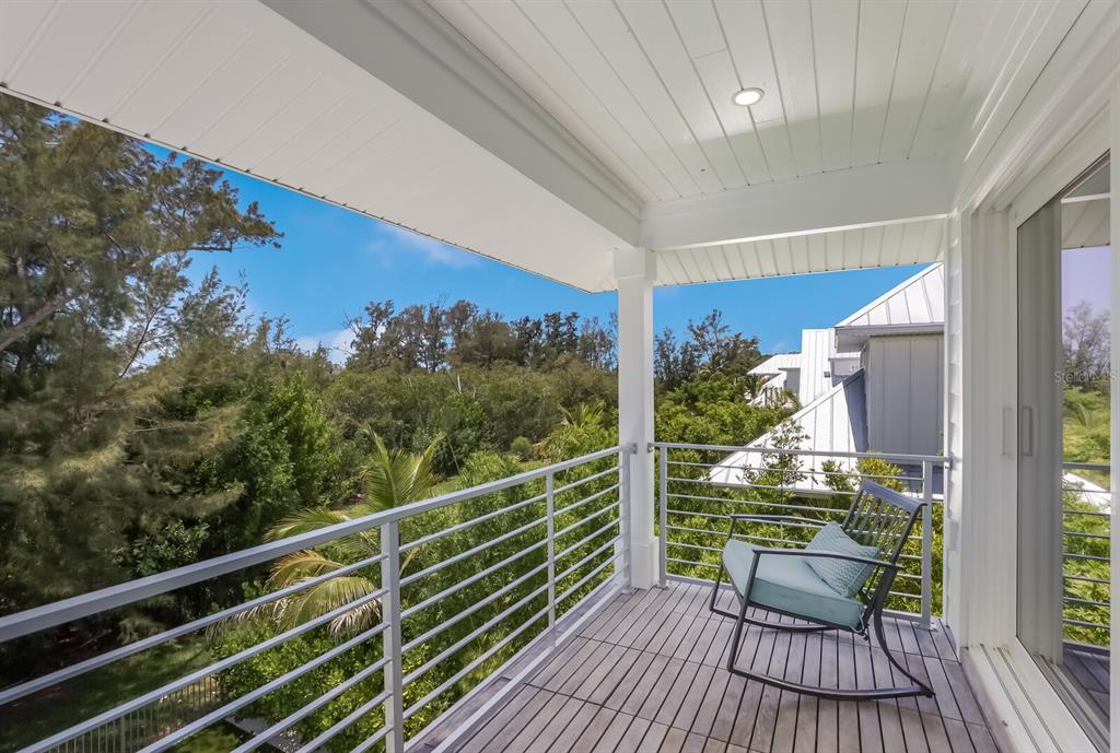 LONGBEACH ON LONGBOAT KEY - Residential