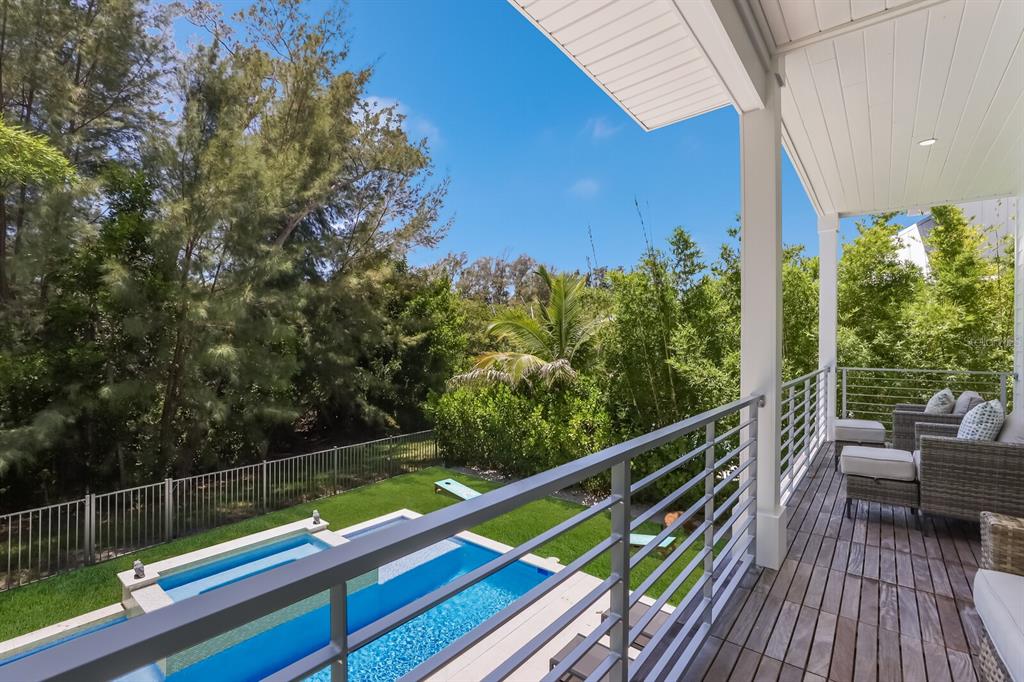 LONGBEACH ON LONGBOAT KEY - Residential