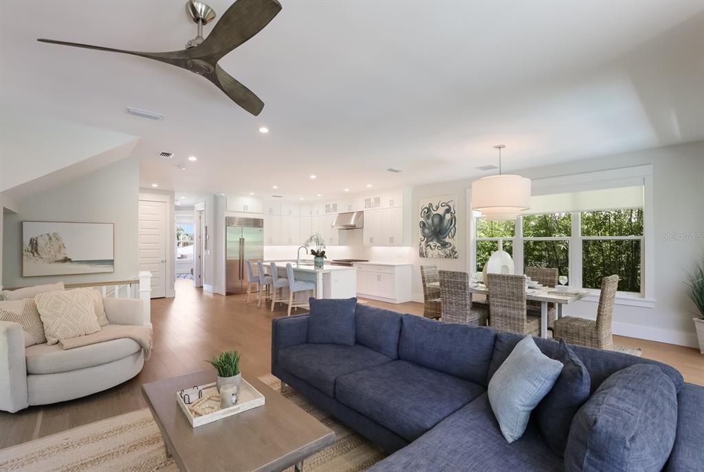 LONGBEACH ON LONGBOAT KEY - Residential