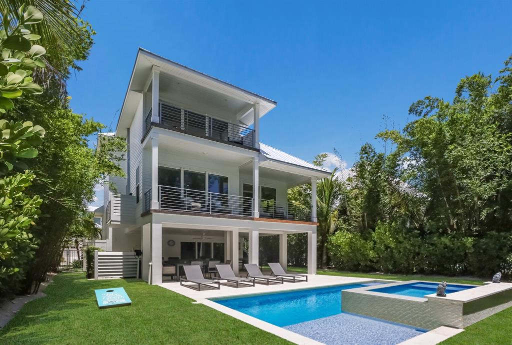 LONGBEACH ON LONGBOAT KEY - Residential