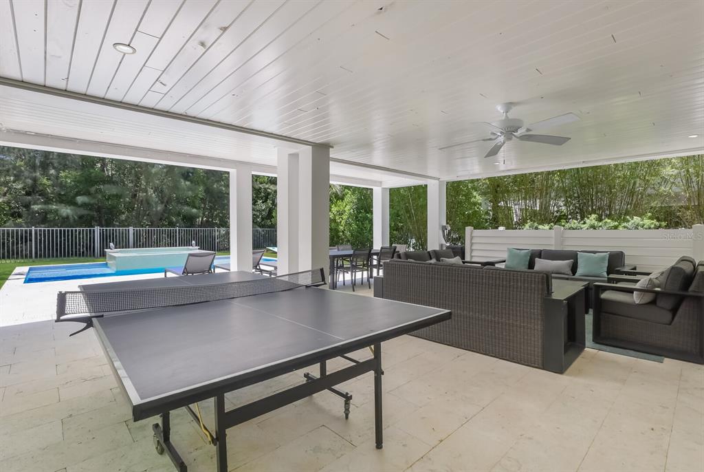 LONGBEACH ON LONGBOAT KEY - Residential