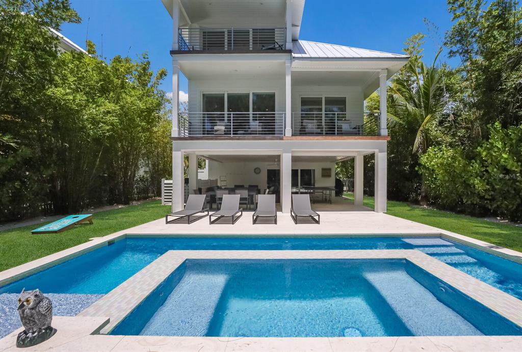 LONGBEACH ON LONGBOAT KEY - Residential