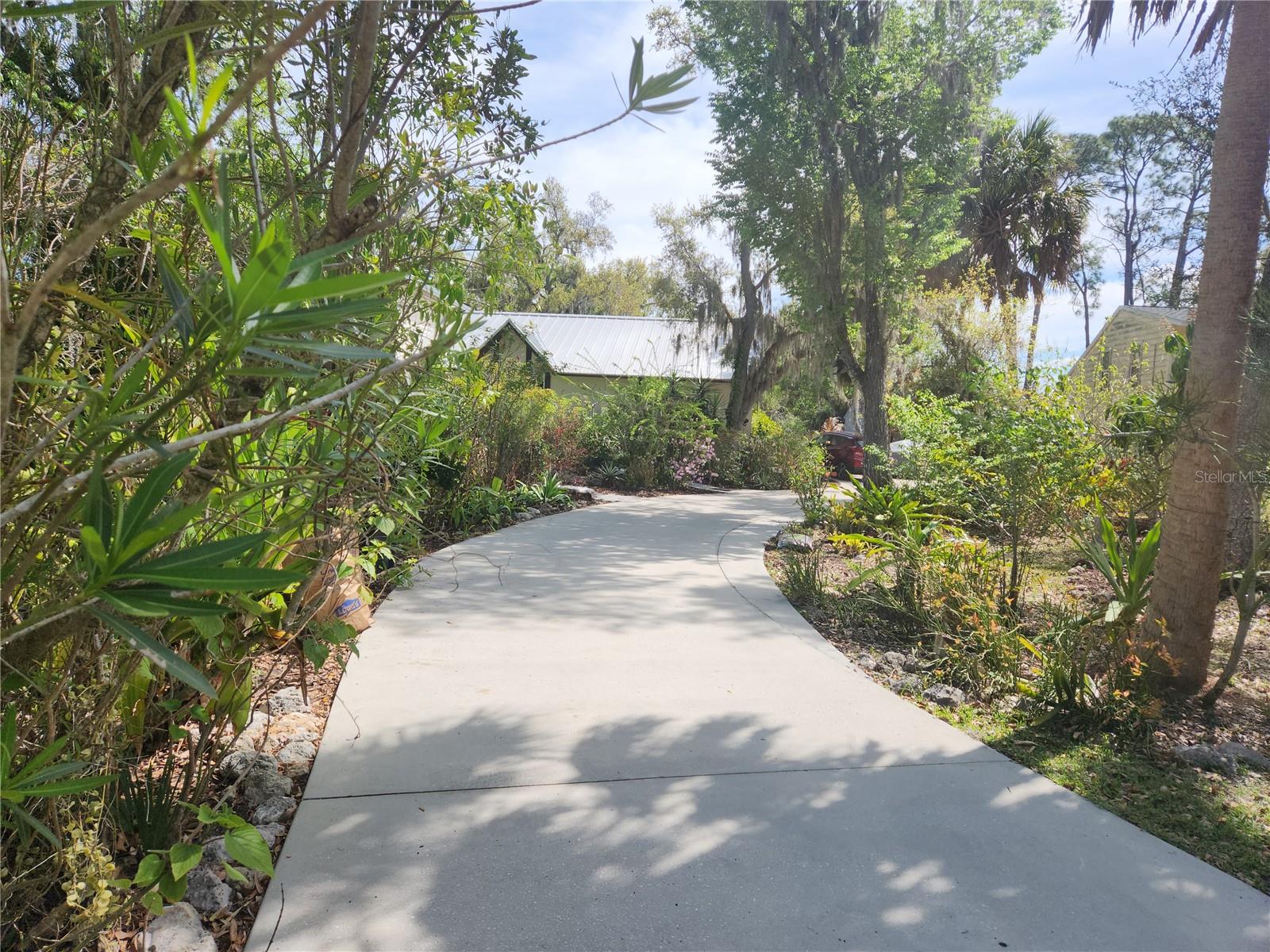 HIDDEN OAKS NORTH - Residential