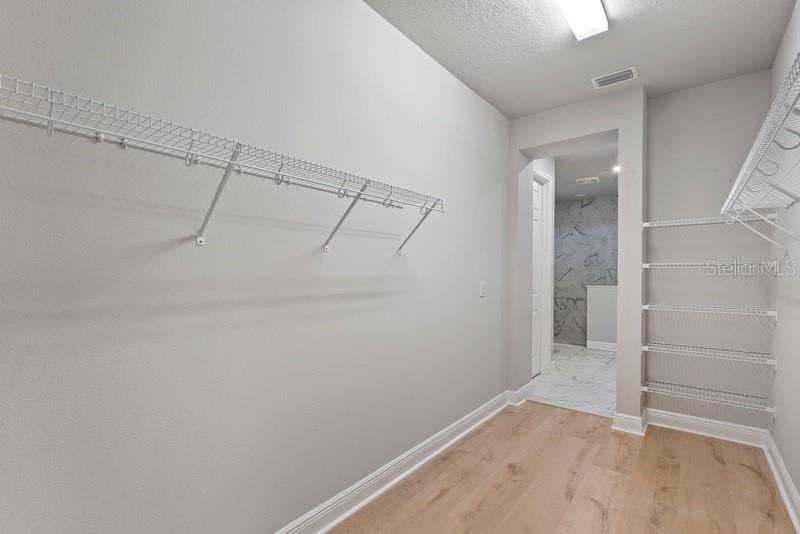 DISSTON WOODS - Residential