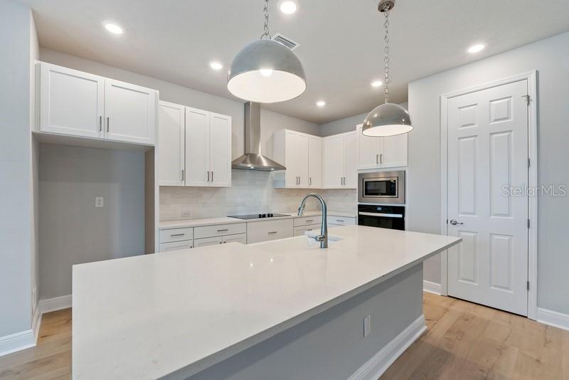 DISSTON WOODS - Residential