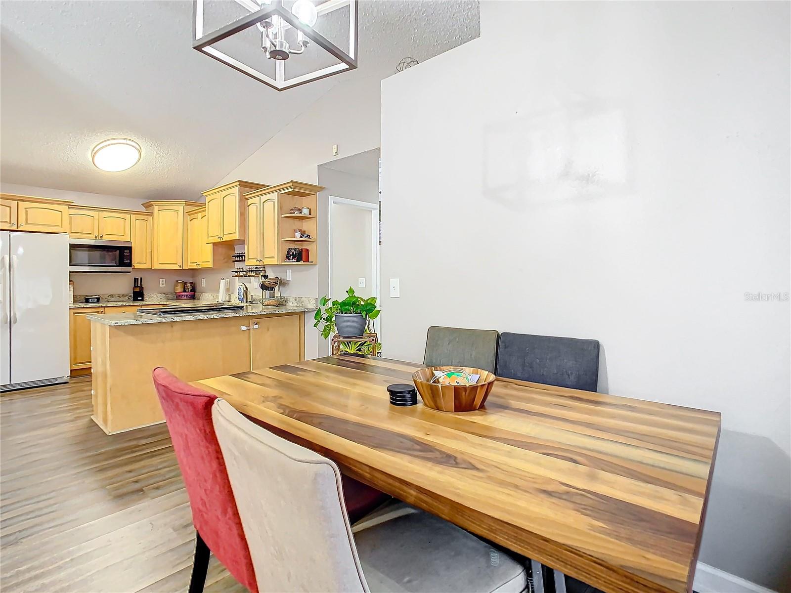 HIDDEN GROVE COURT - Residential