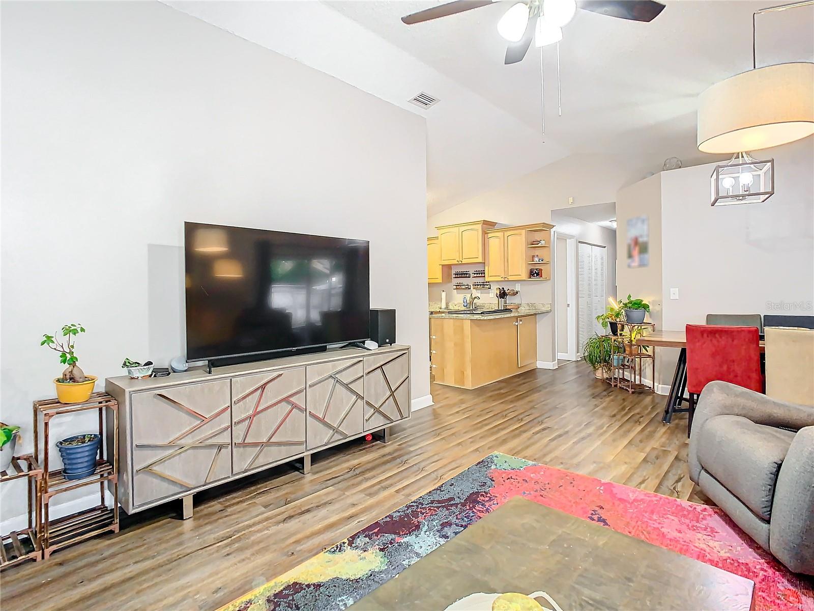 HIDDEN GROVE COURT - Residential