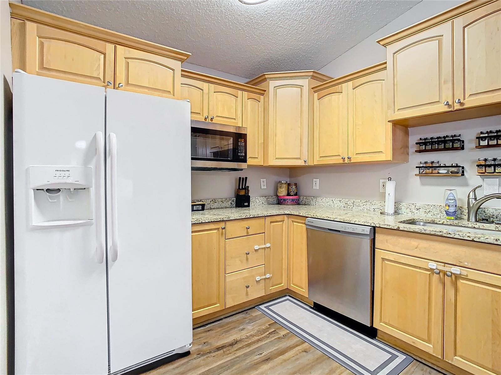 HIDDEN GROVE COURT - Residential