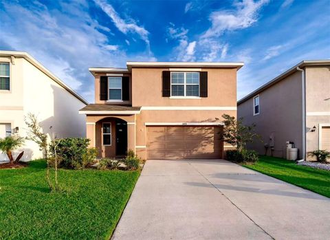 Photo of 30915 Penny Surf Loop, Wesley Chapel, FL 33545 (MLS # O6413247)