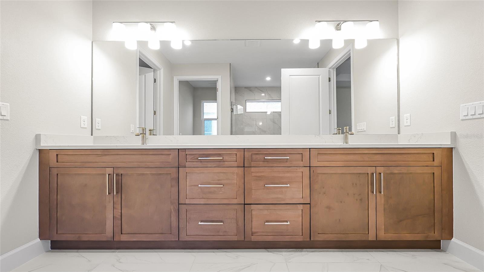 CRESSWIND AT LAKE HARRIS - Residential