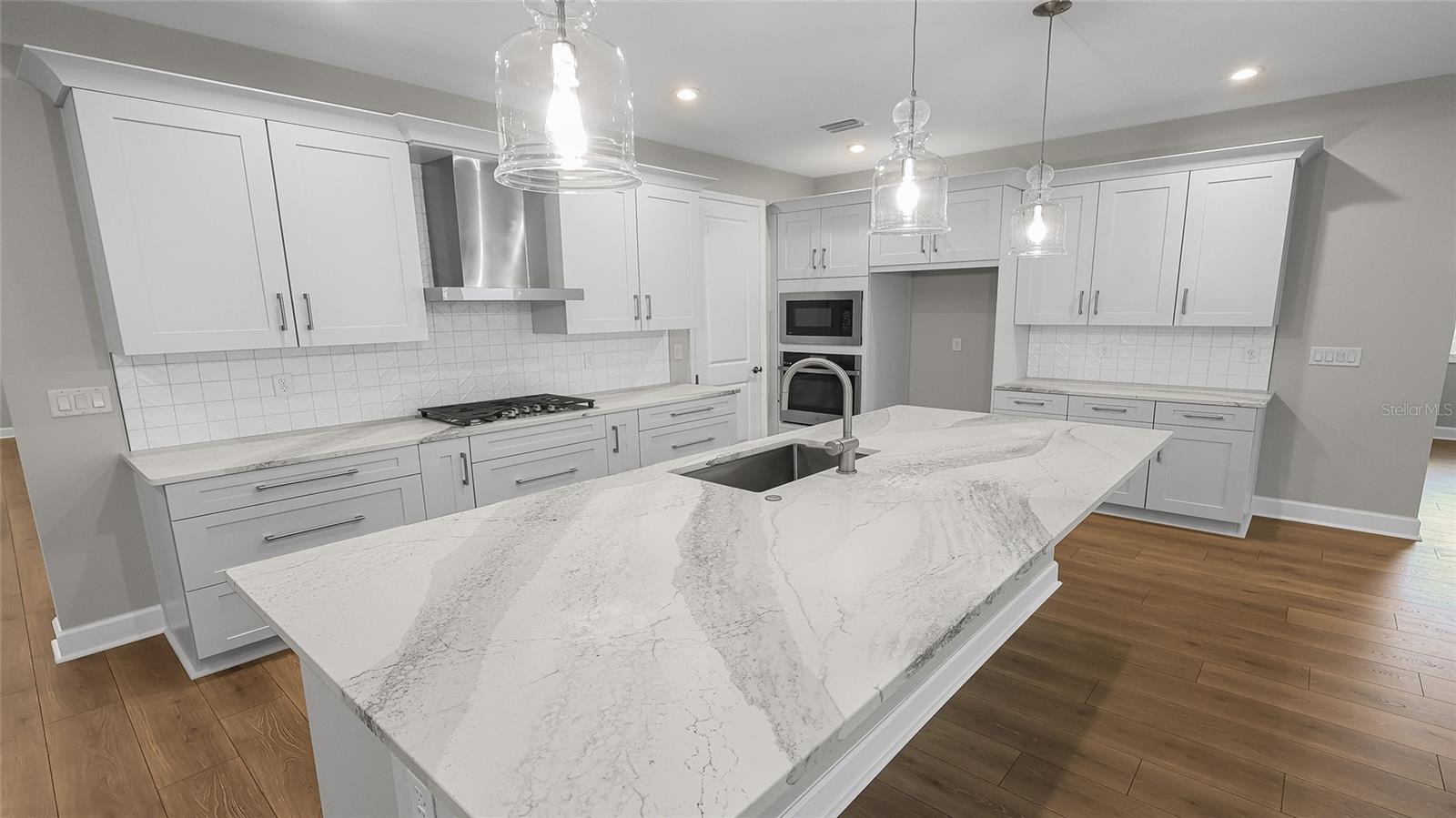 CRESSWIND AT LAKE HARRIS - Residential