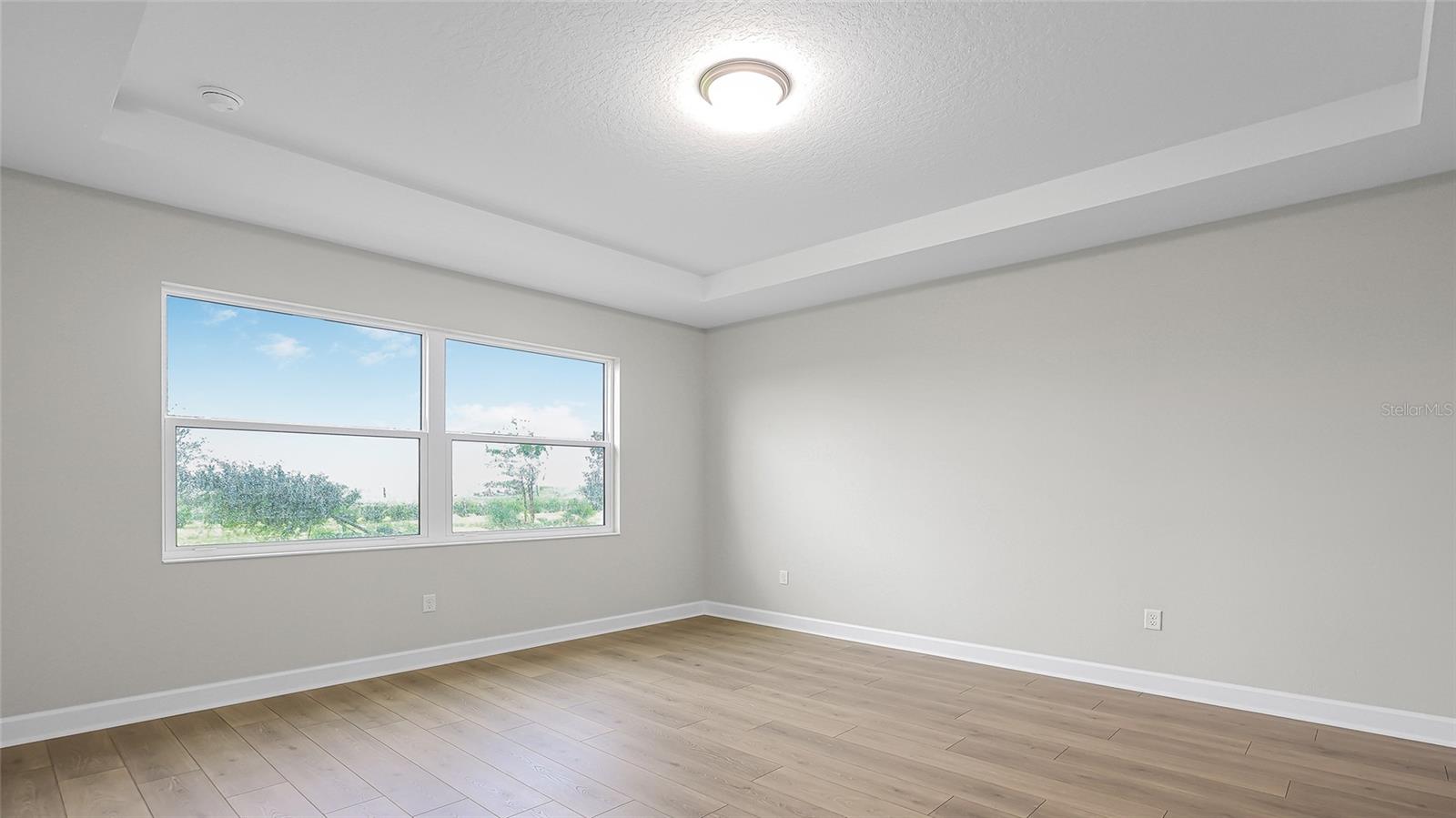 CRESSWIND AT LAKE HARRIS - Residential