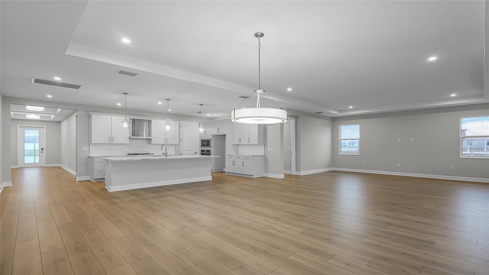 CRESSWIND AT LAKE HARRIS - Residential