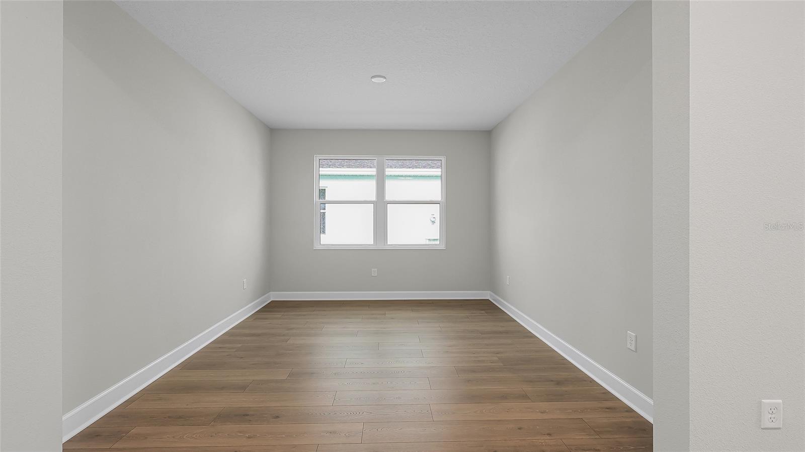 CRESSWIND AT LAKE HARRIS - Residential