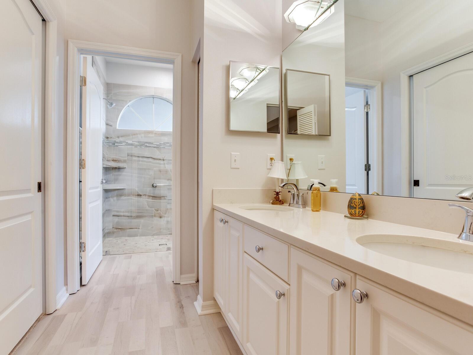 TWELVE OAKS I OF TARA PH 2 - Residential