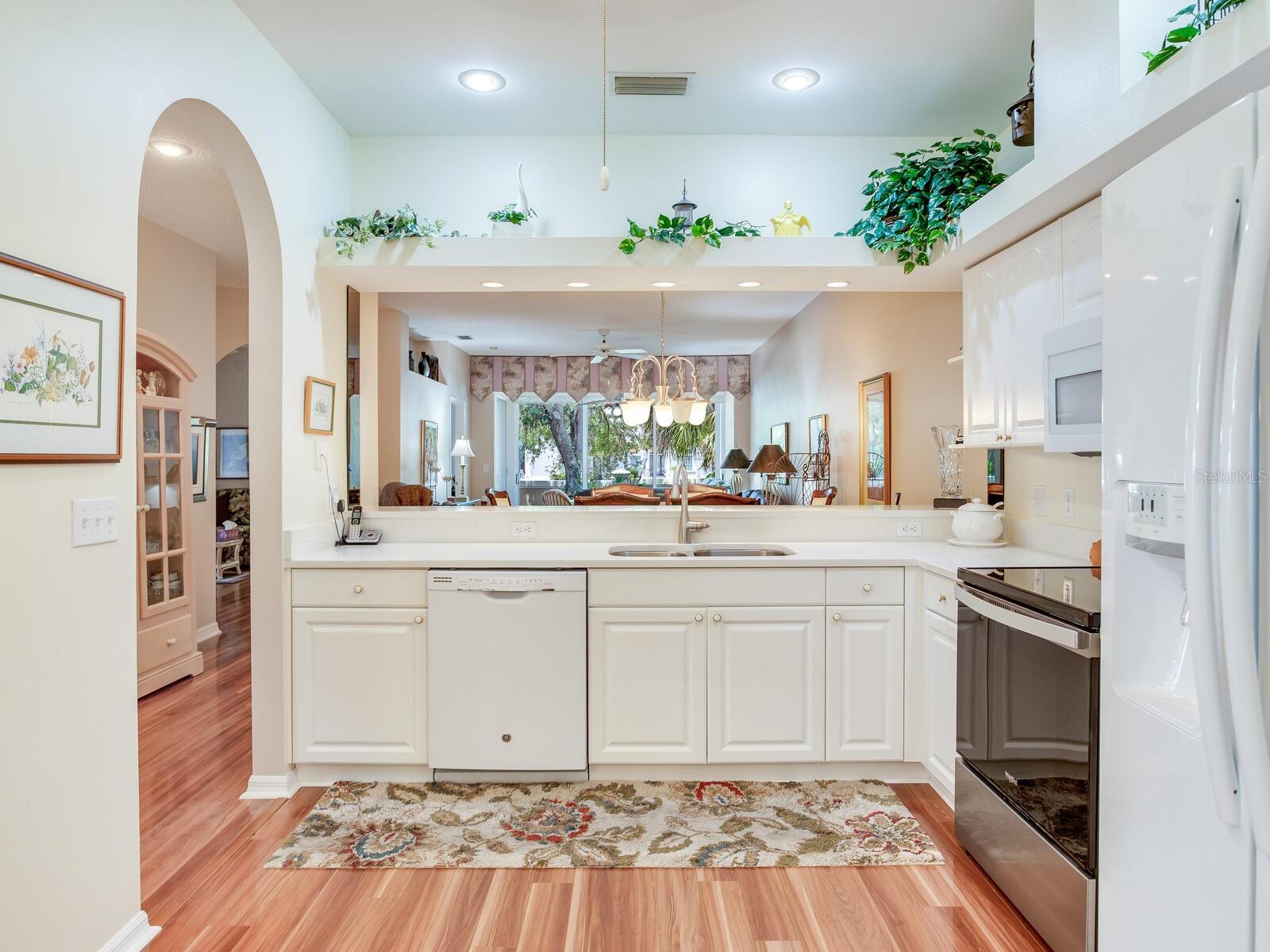 TWELVE OAKS I OF TARA PH 2 - Residential