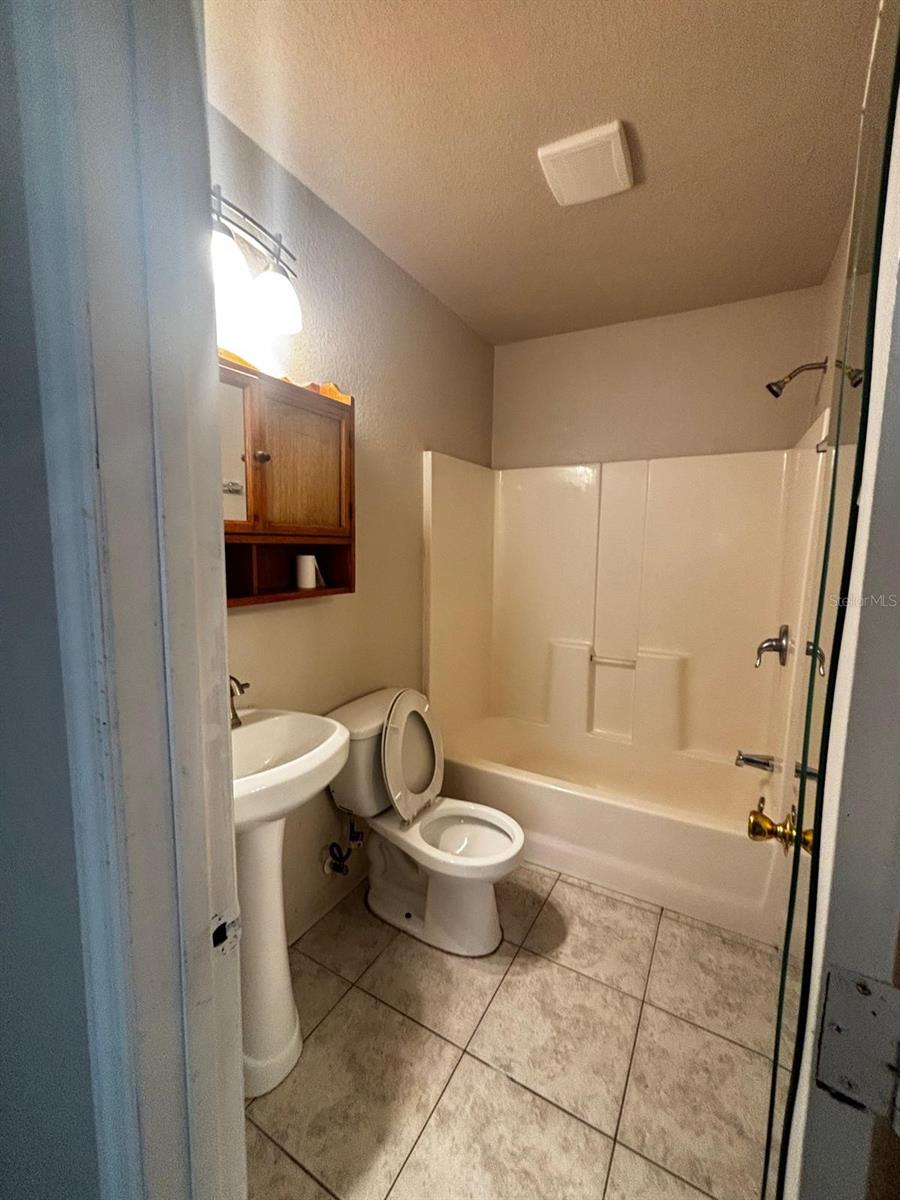 GOLDENROD TERRACE - Residential Lease