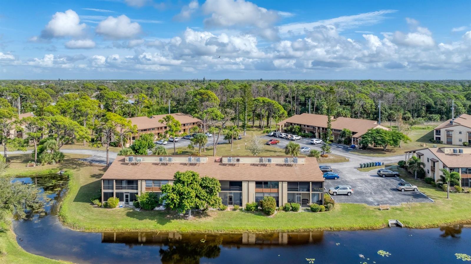 11 QUAILS RUN BOULEVARD 2