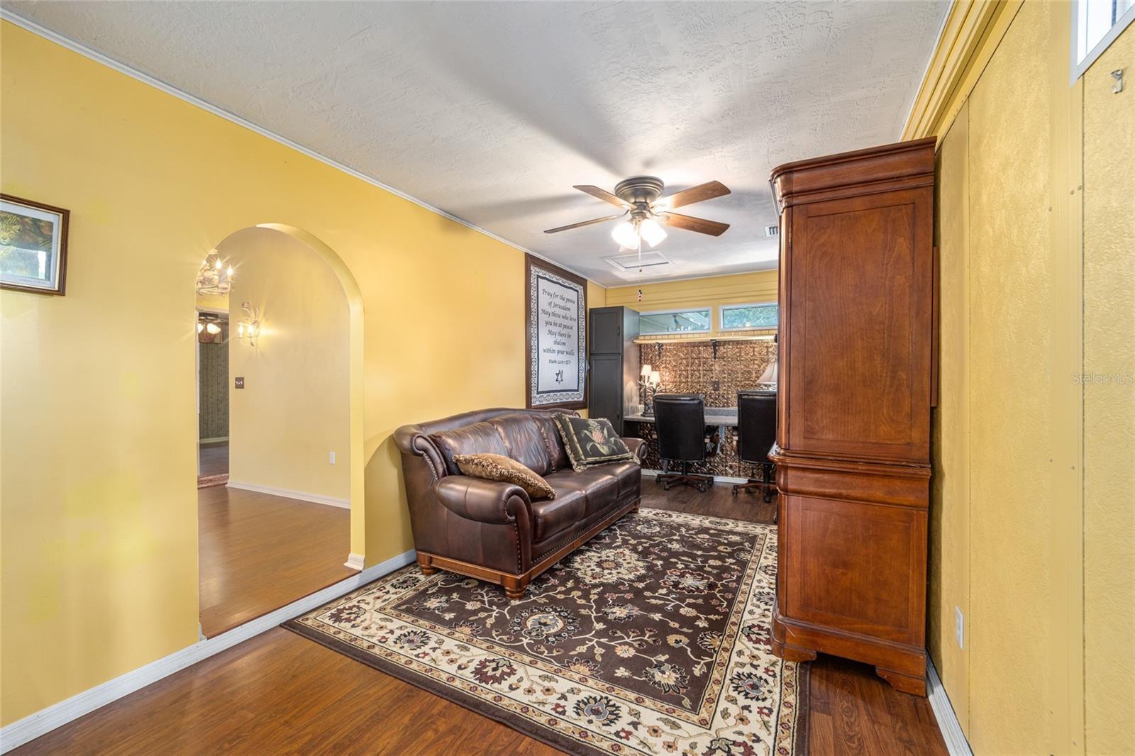 OAK RUN - Residential