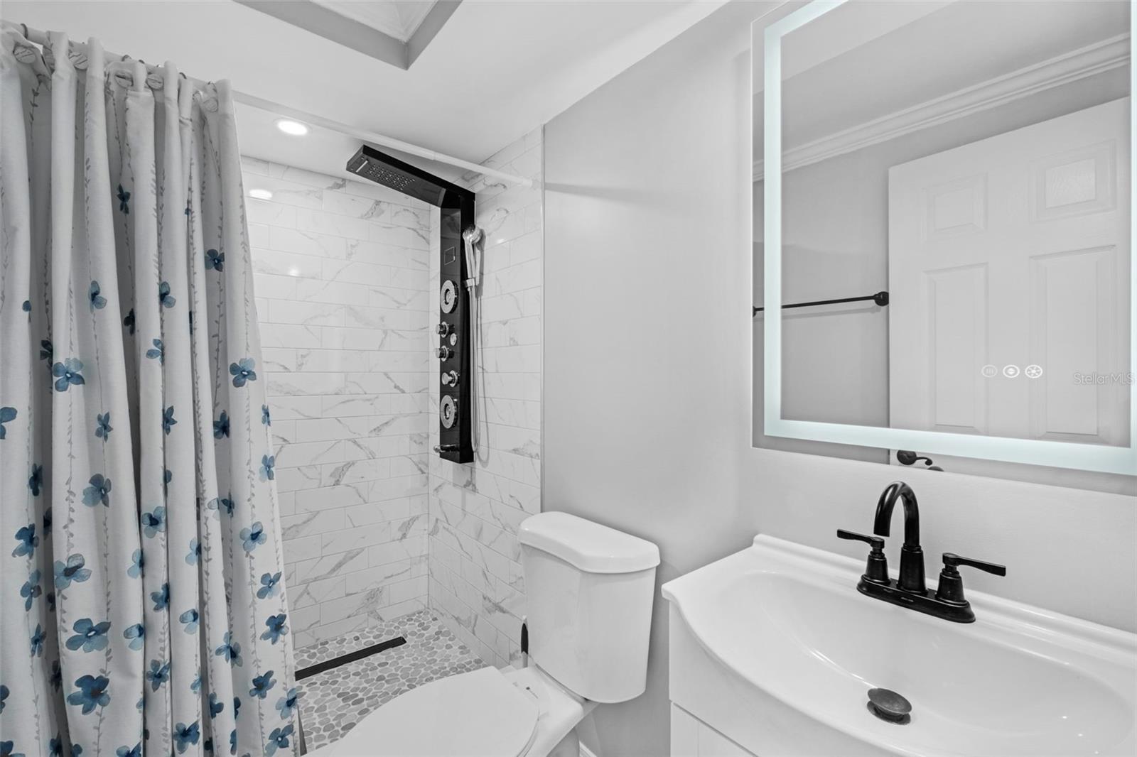 KOVE ESTATES COOP - Residential