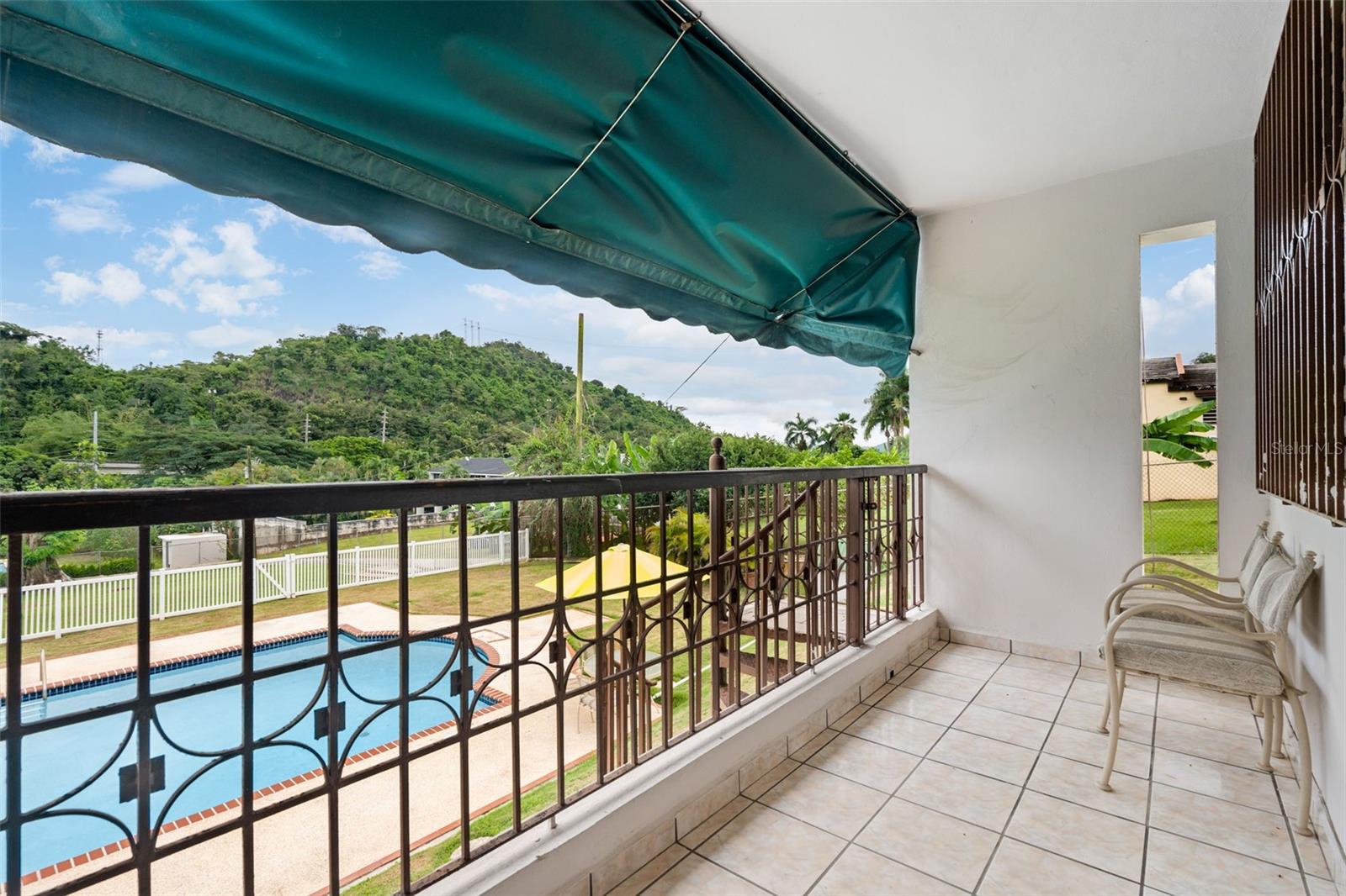 URB. EL RETIRO BO. BAIROA, CAGUAS, PR - Residential