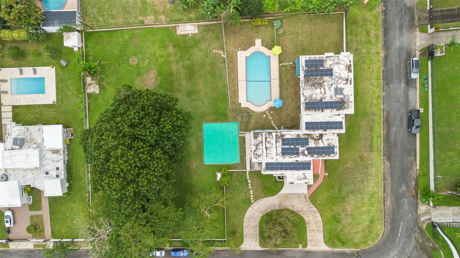 URB. EL RETIRO BO. BAIROA, CAGUAS, PR - Residential