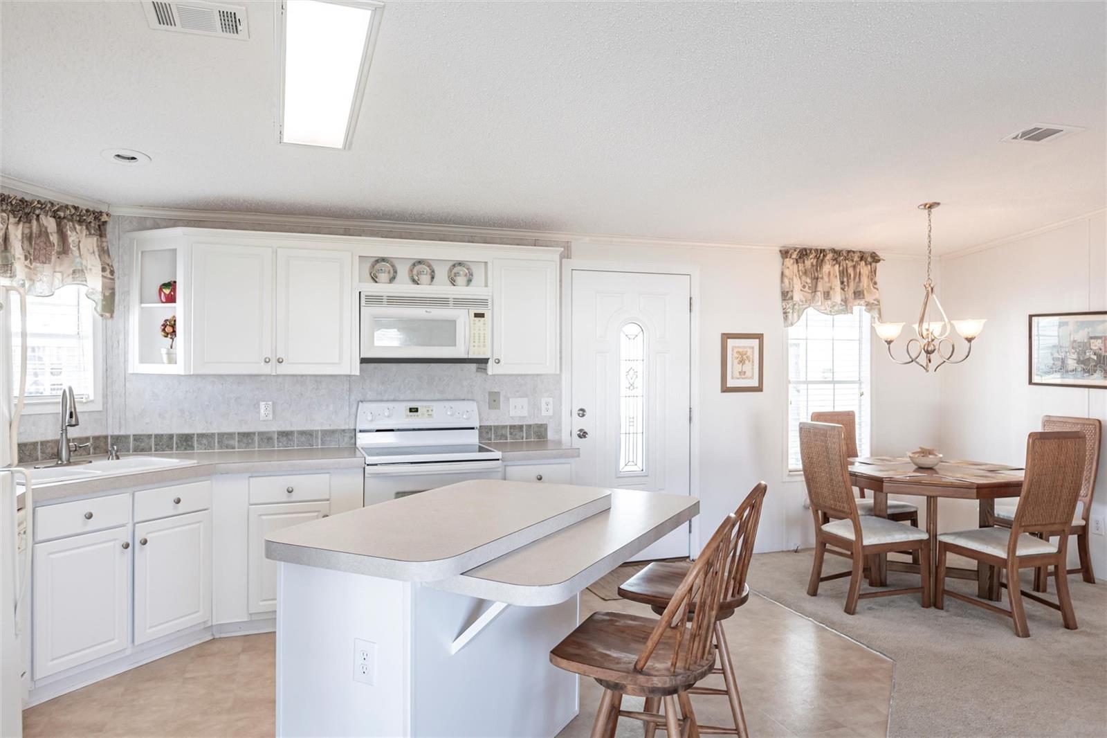 ALLIGATOR PARK COOP - Residential