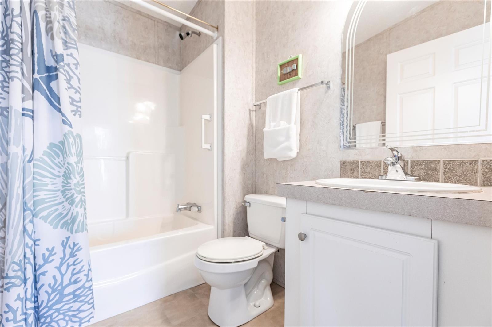 ALLIGATOR PARK COOP - Residential