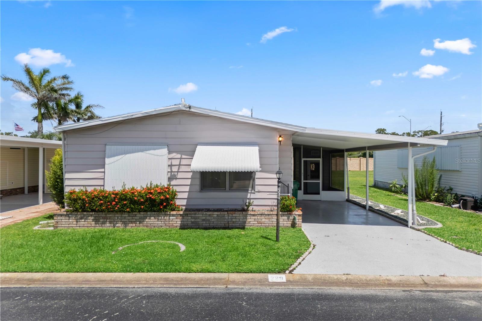 BURNT STORE COLONY MHP COOP - Residential