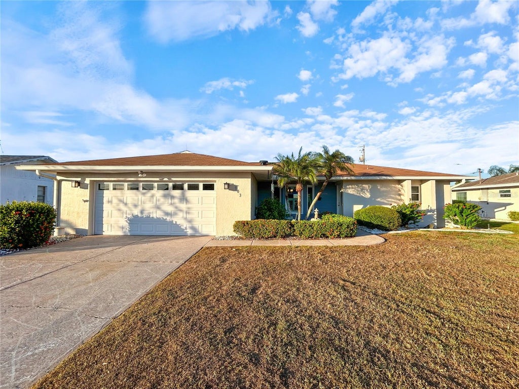 Photo of 703 Ojai Avenue, Sun City Center, FL 33573 (MLS # TB8521354)