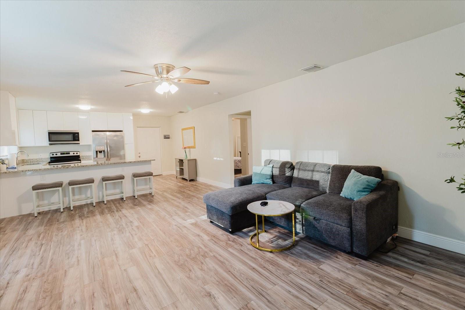 QUEENER SUB - Residential