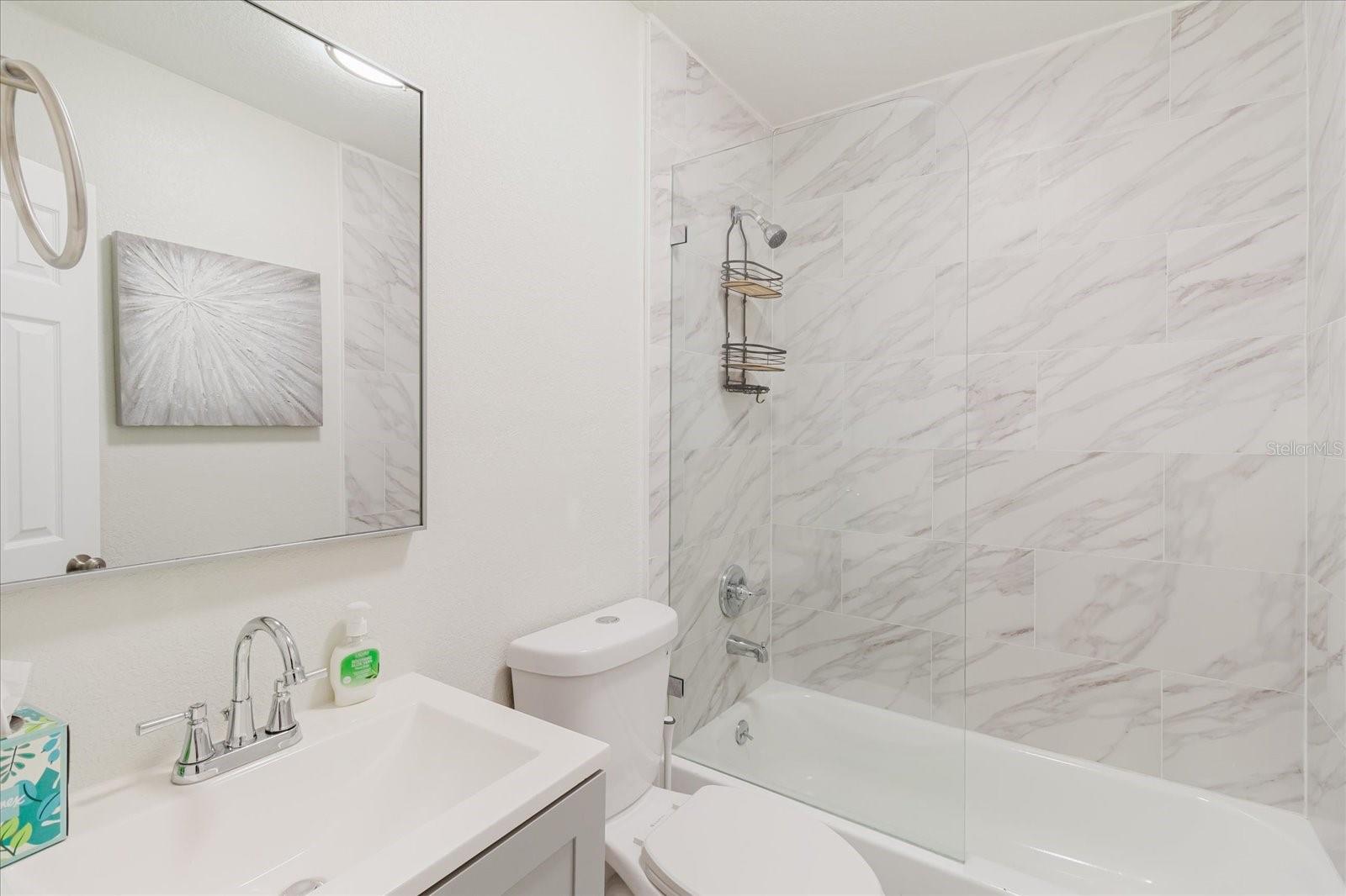 QUEENER SUB - Residential