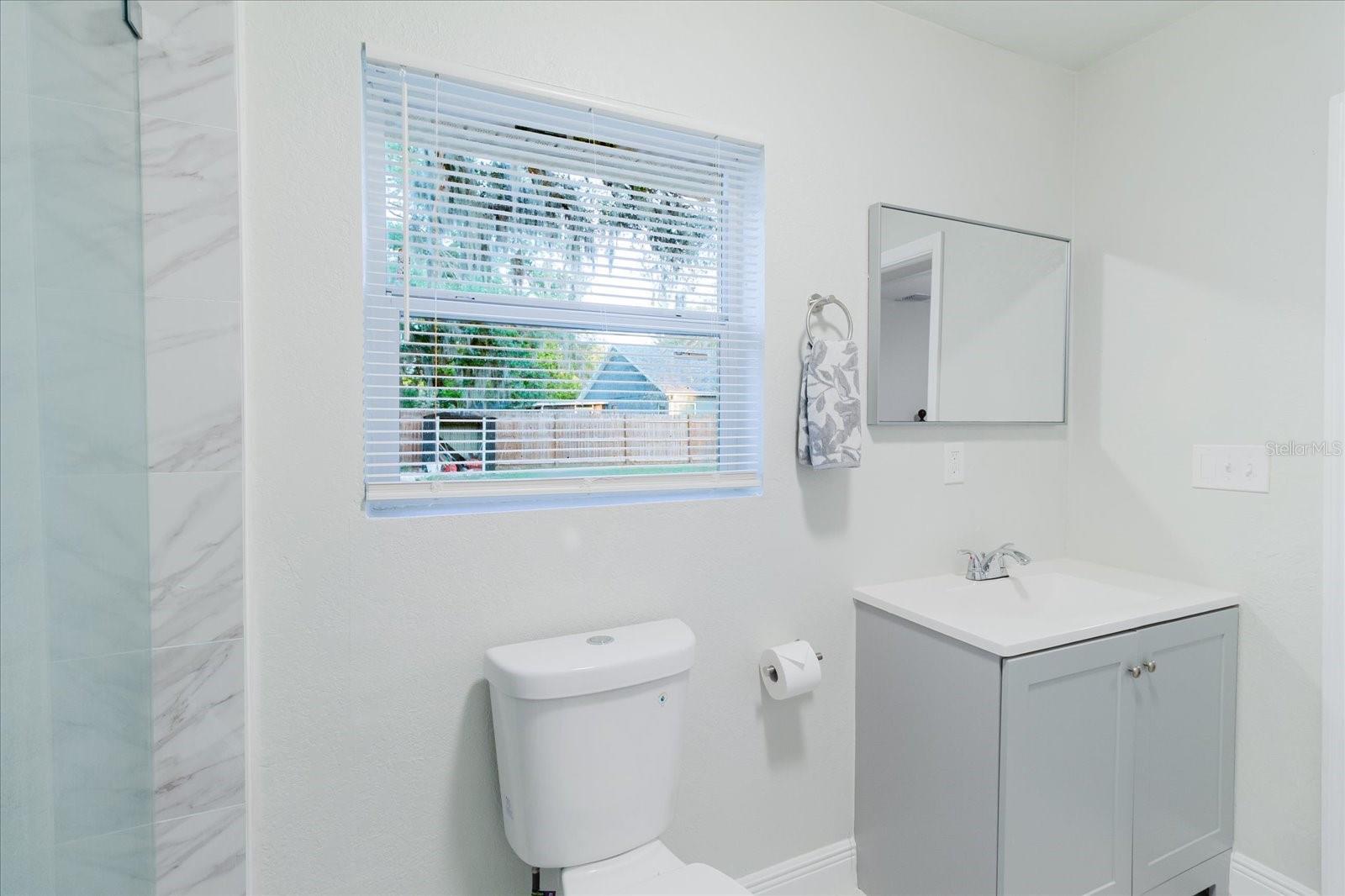 QUEENER SUB - Residential