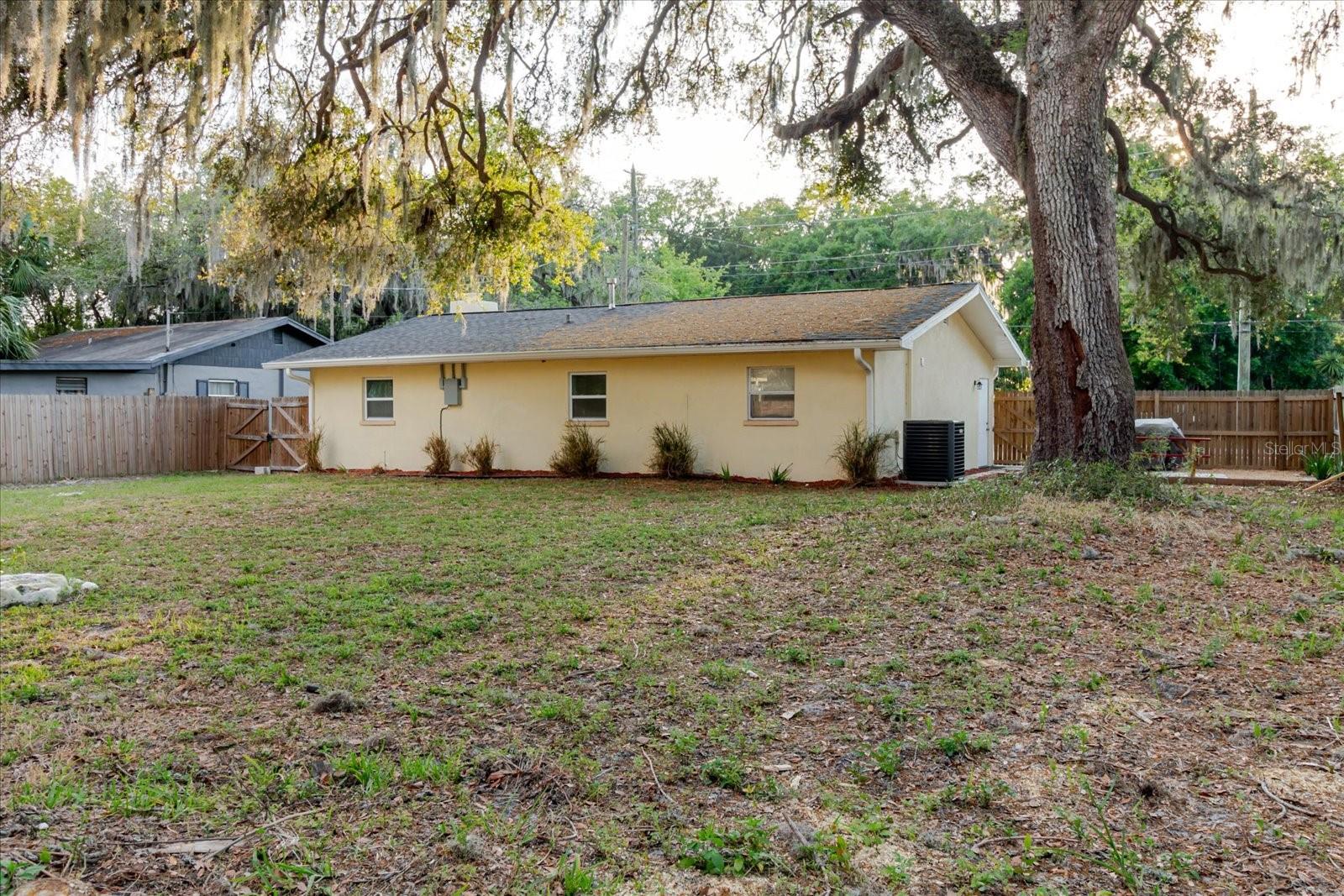 QUEENER SUB - Residential